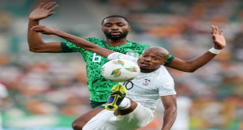 الثانية على التوالي.. بيرسي تاو يغيب عن قائمة جنوب أفريقيا في توقف شهر نوفمبر